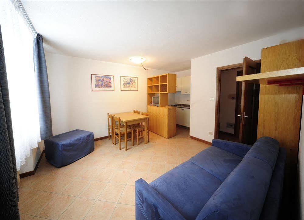 Kristall Aparthotel Mezzana (Trentino Alto Adige)